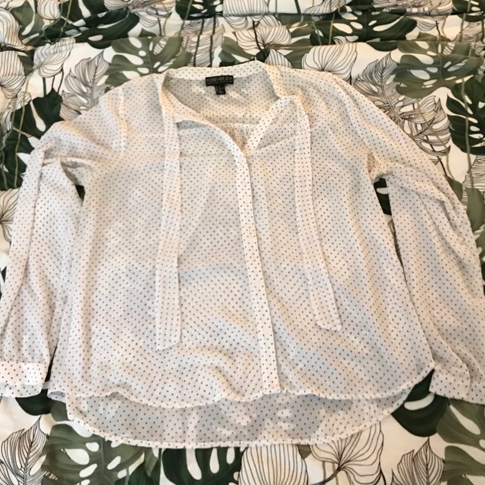 LAST CALL Forever21 Polka dot shirt Size 1X